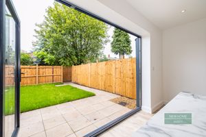 Photo 101- click for photo gallery